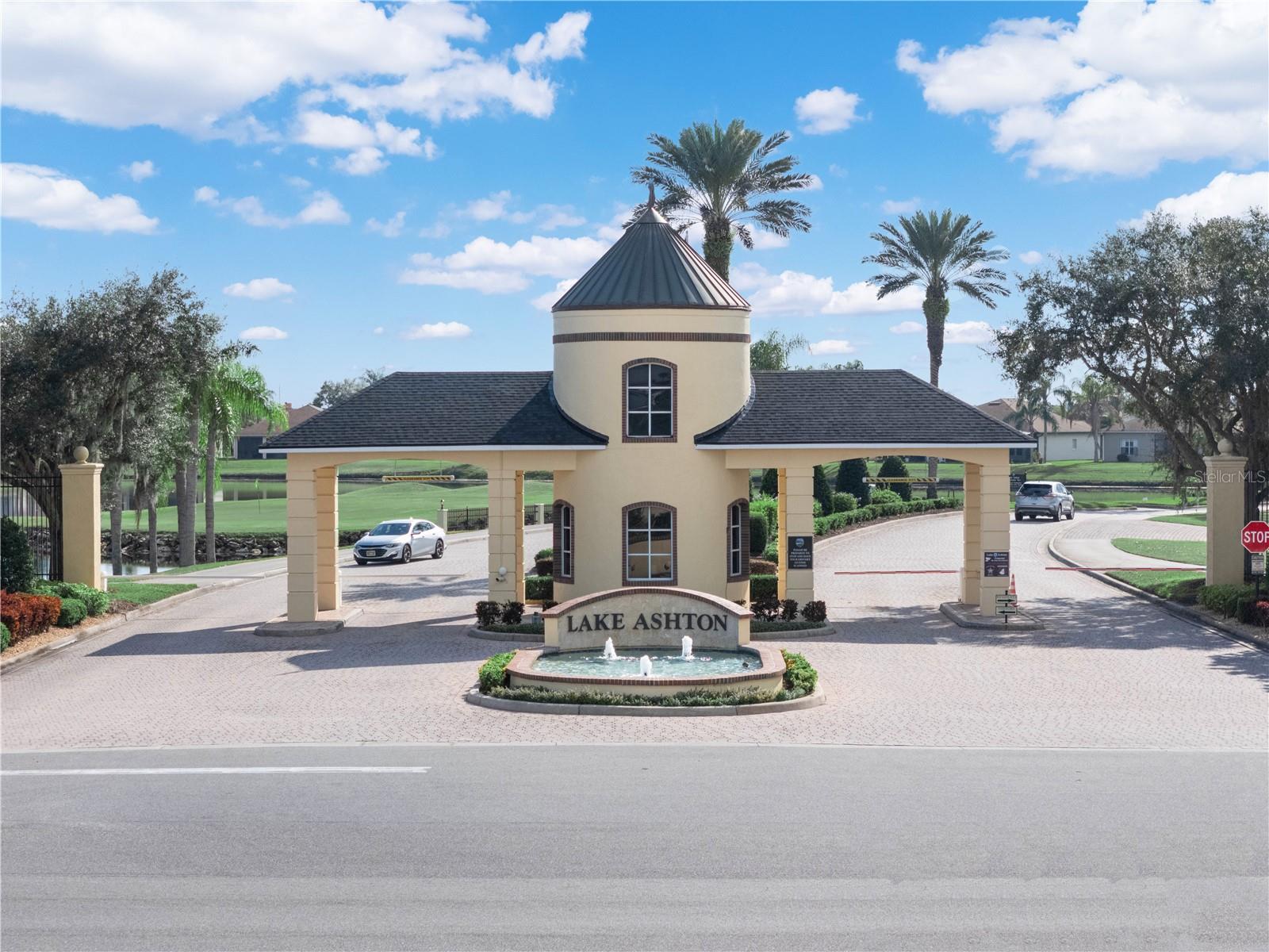 6240 PINEHURST LOOP, Winter Haven, FL 33884
