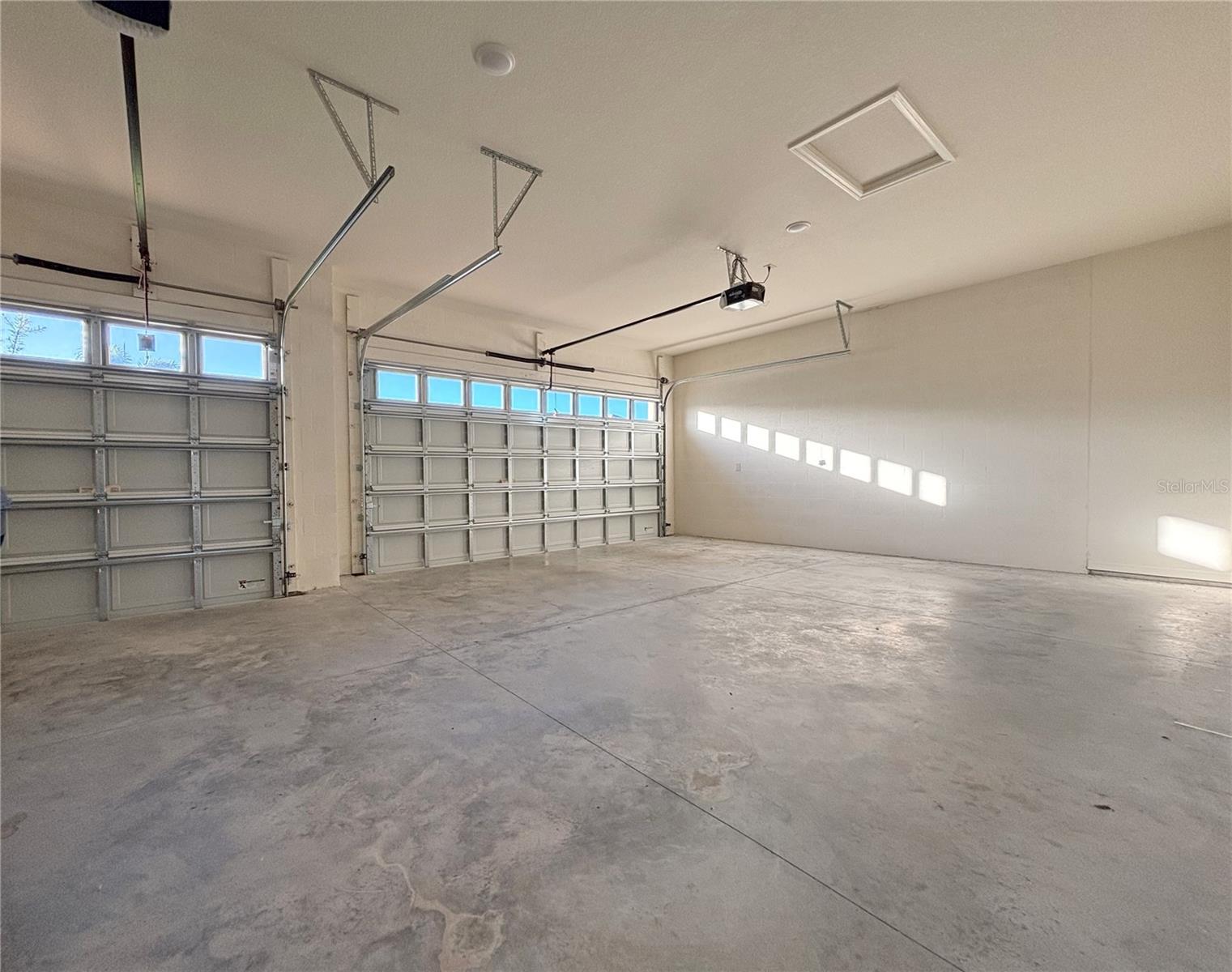 Garage with Glass Inserts
