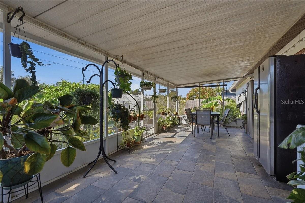 Rear screened porch