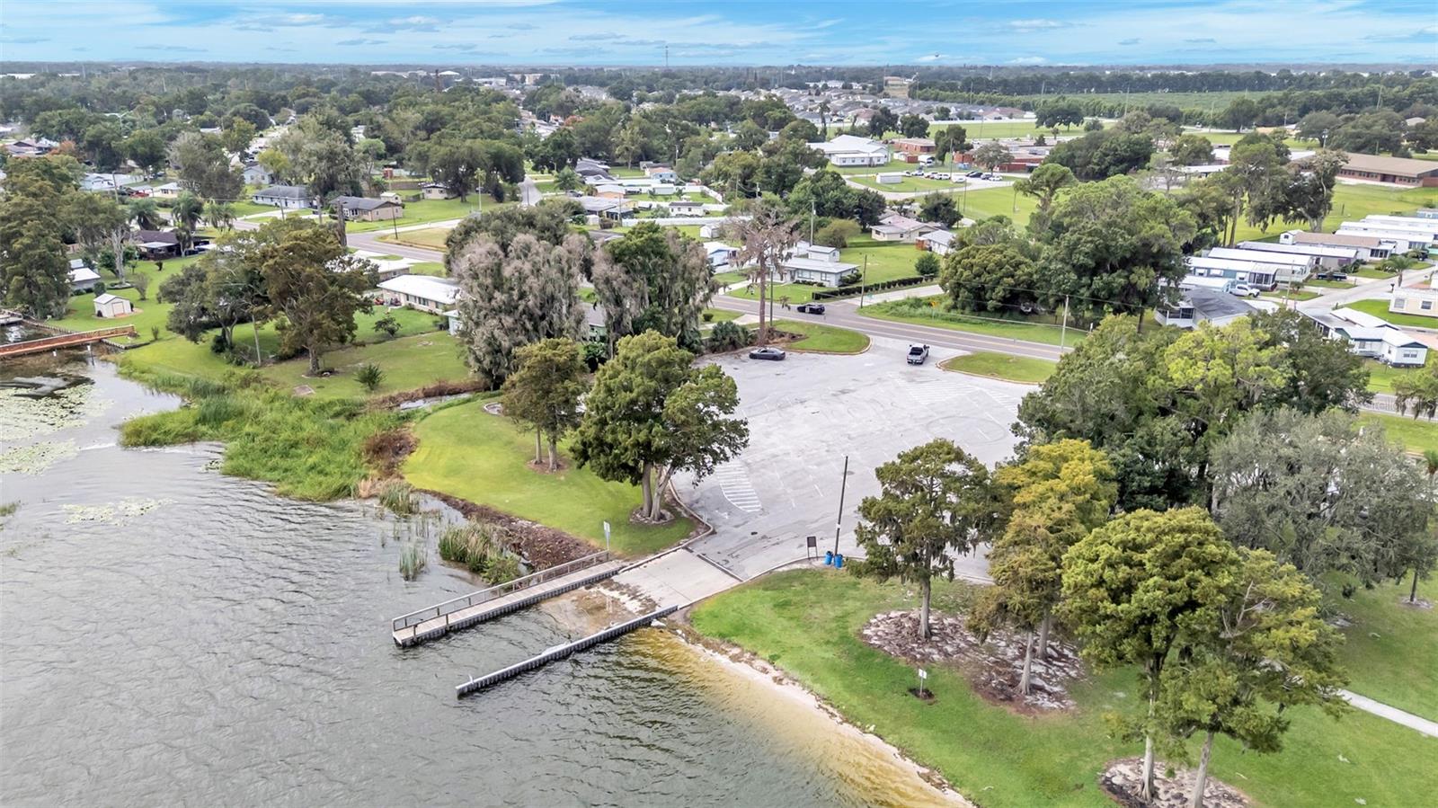 1568 S LAKE SHIPP DRIVE, Winter Haven, FL 33880