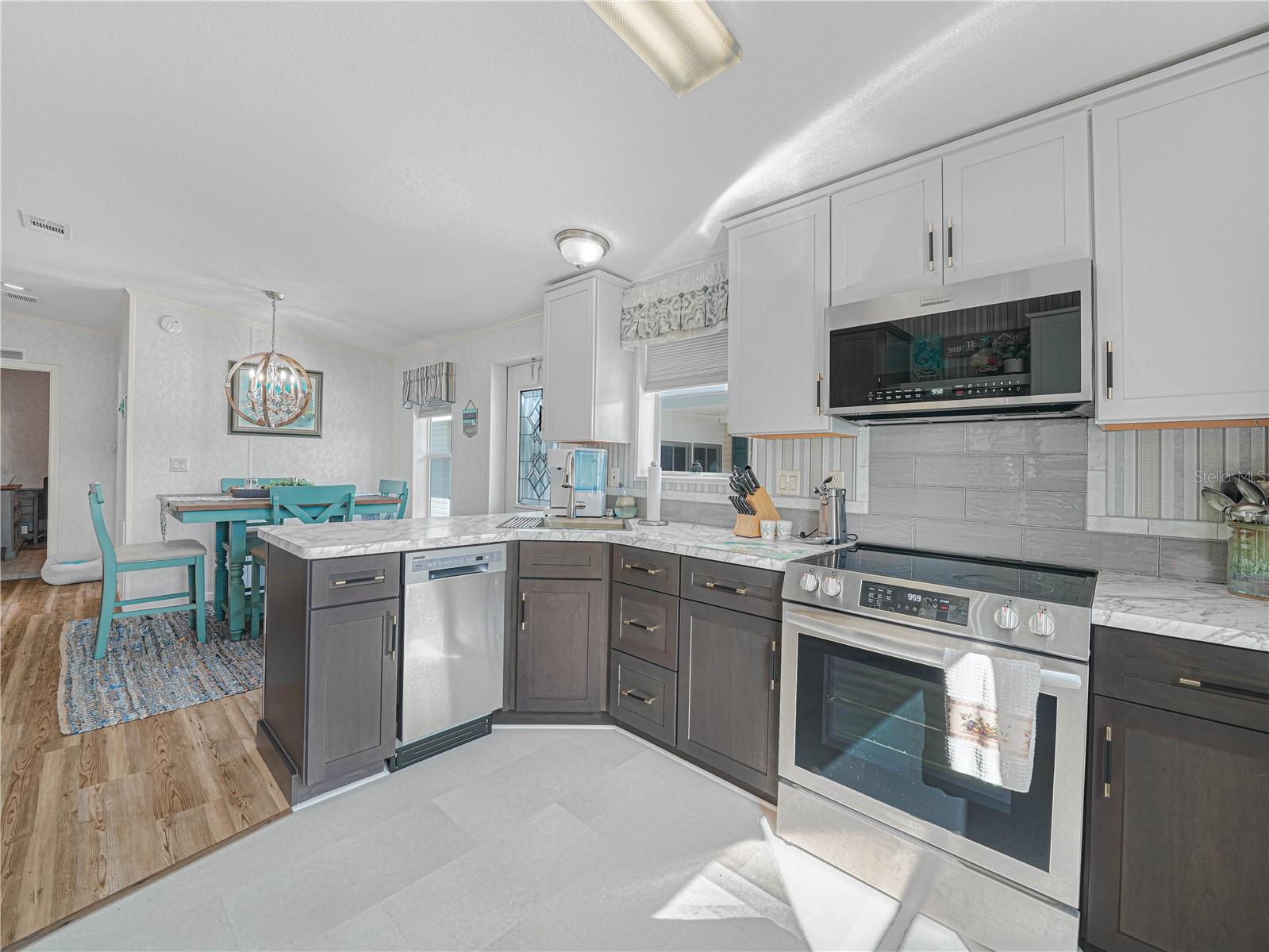 4925 CYPRESS GARDENS ROAD, #97, Winter Haven, FL 33884