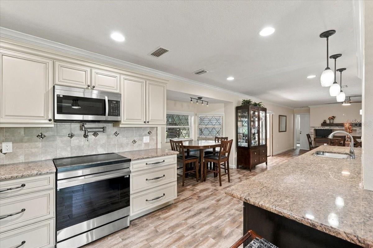 70 GREENFIELD COURT, Winter Haven, FL 33884
