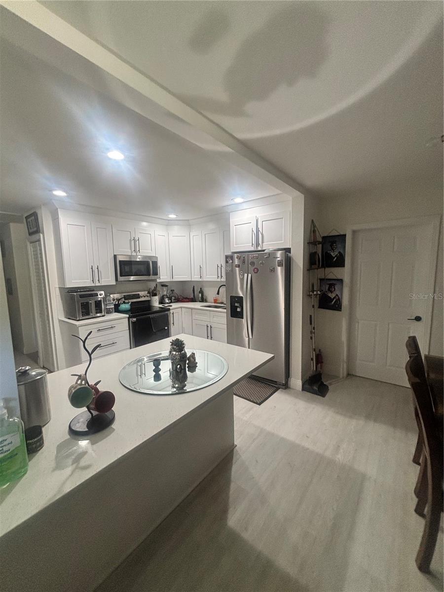 2225 OLNEY ROAD, Lakeland, FL 33801
