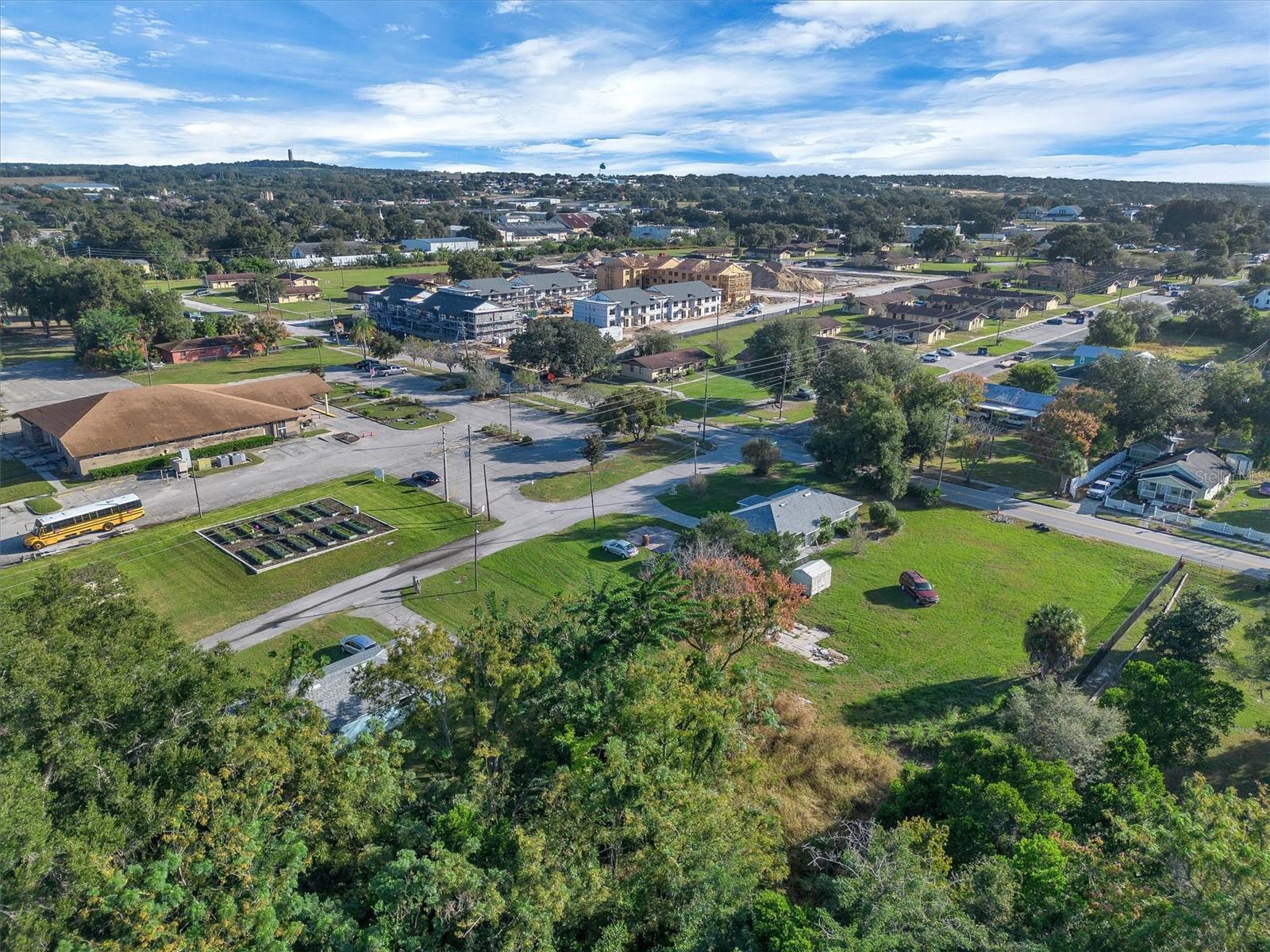 311 W SESSOMS AVENUE, Lake Wales, FL 33853
