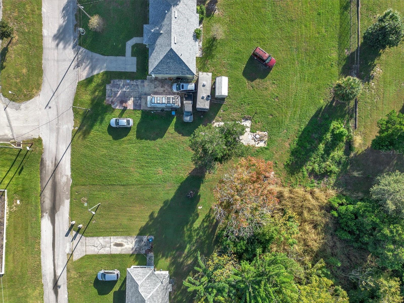 311 W SESSOMS AVENUE, Lake Wales, FL 33853