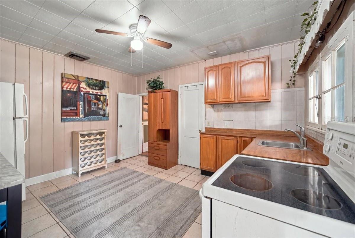 Guesthouse Kitchen