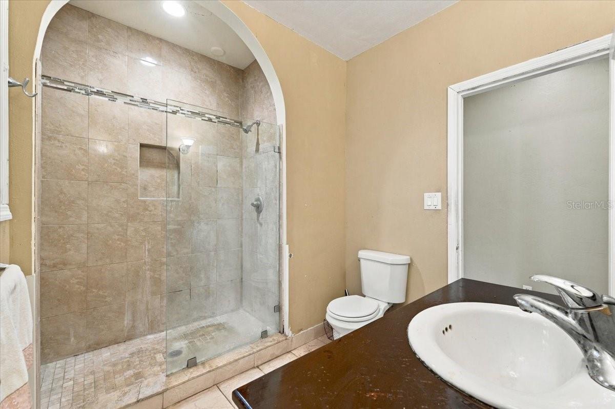 Walk-in Shower
