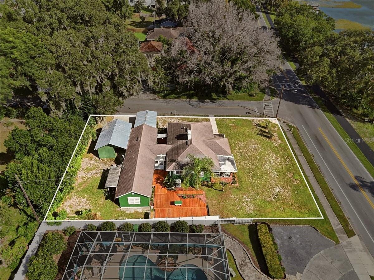 1501 N LAKE HOWARD DRIVE, Winter Haven, FL 33881
