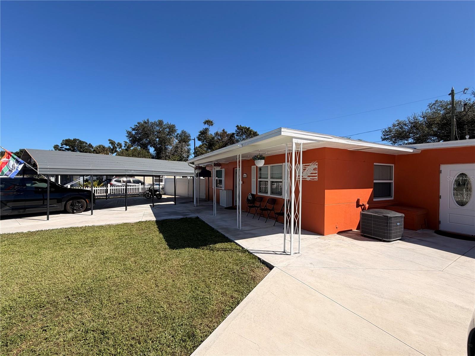 4413 CRESTWOOD DRIVE N, St Petersburg, FL 33714