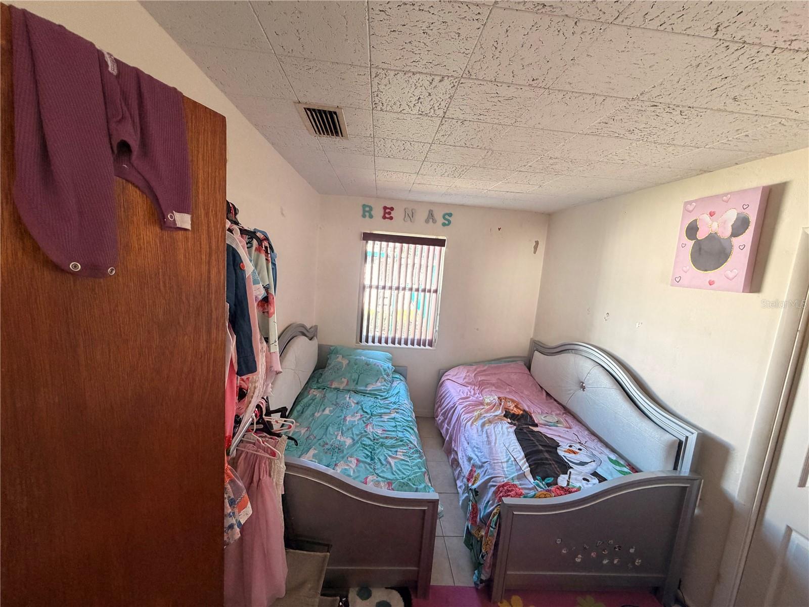 4413 CRESTWOOD DRIVE N, St Petersburg, FL 33714