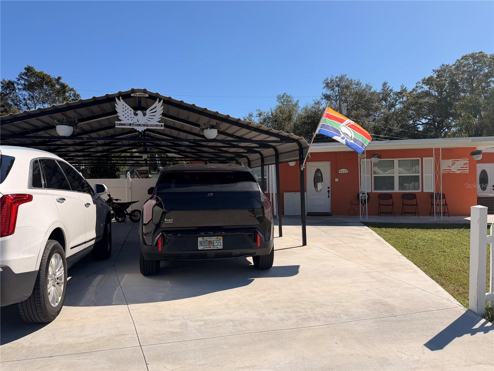 4413 CRESTWOOD DRIVE N, St Petersburg, FL 33714 4413 CRESTWOOD DRIVE N, St Petersburg, FL 33714