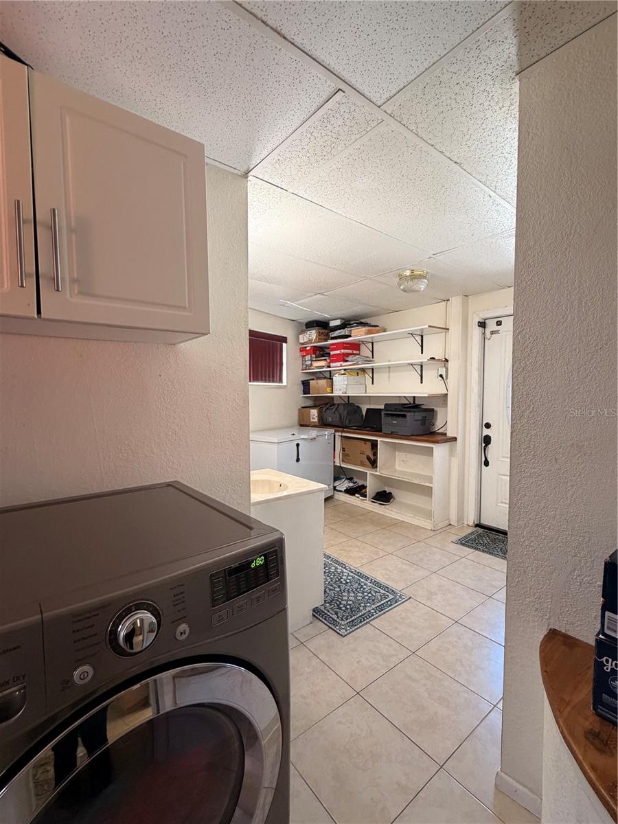 4413 CRESTWOOD DRIVE N, St Petersburg, FL 33714