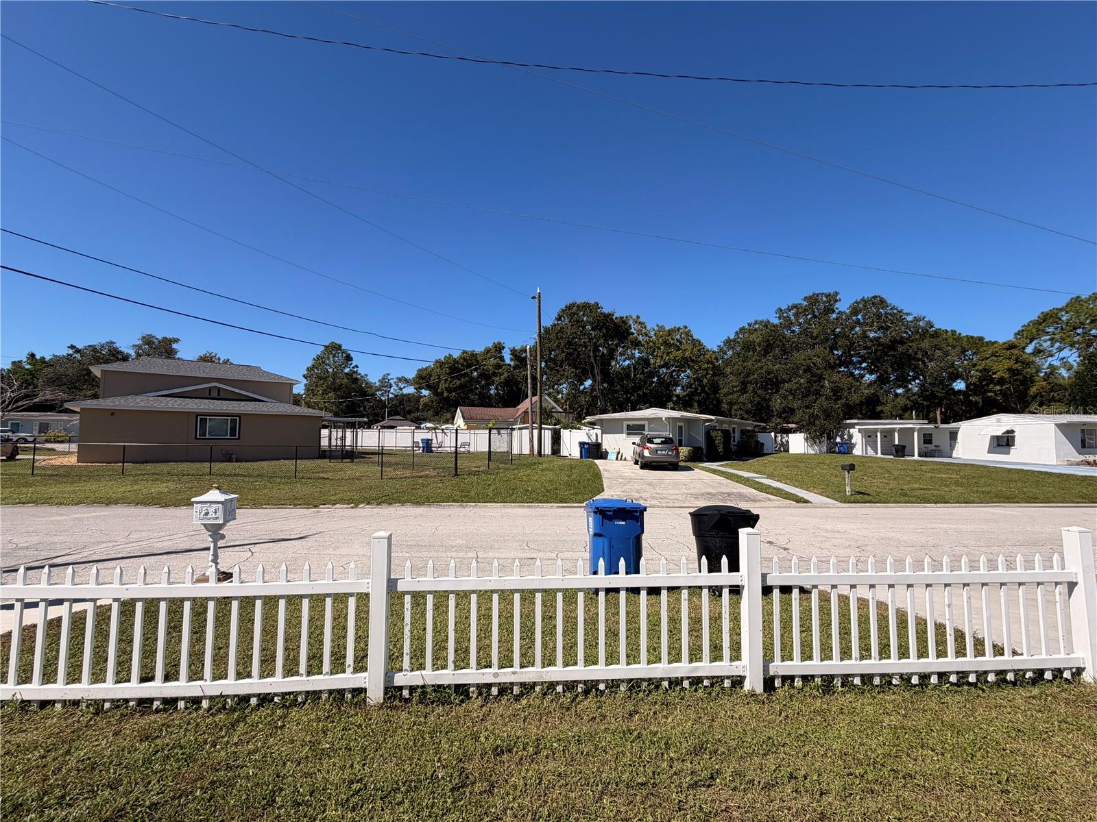 4413 CRESTWOOD DRIVE N, St Petersburg, FL 33714