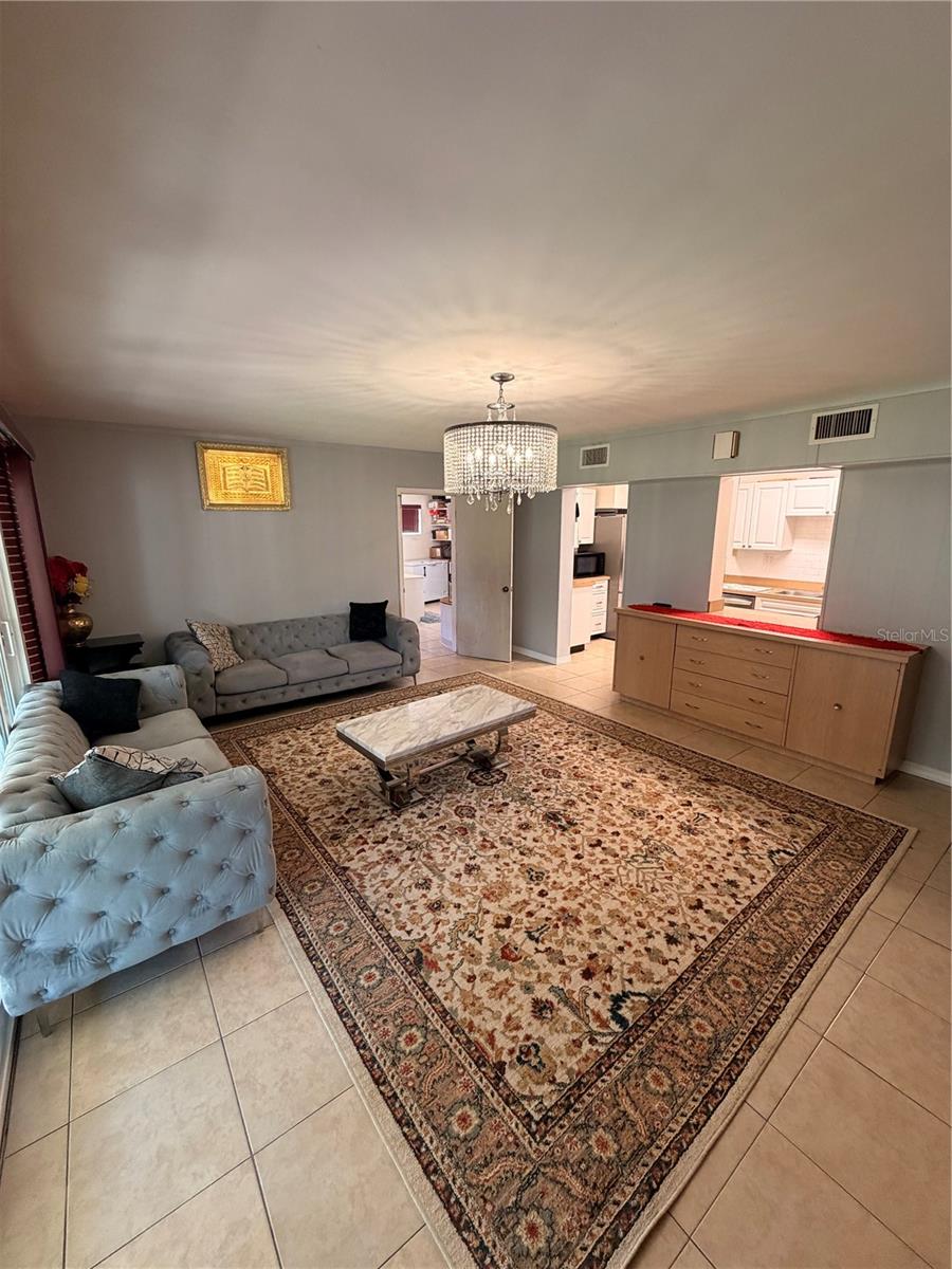 4413 CRESTWOOD DRIVE N, St Petersburg, FL 33714