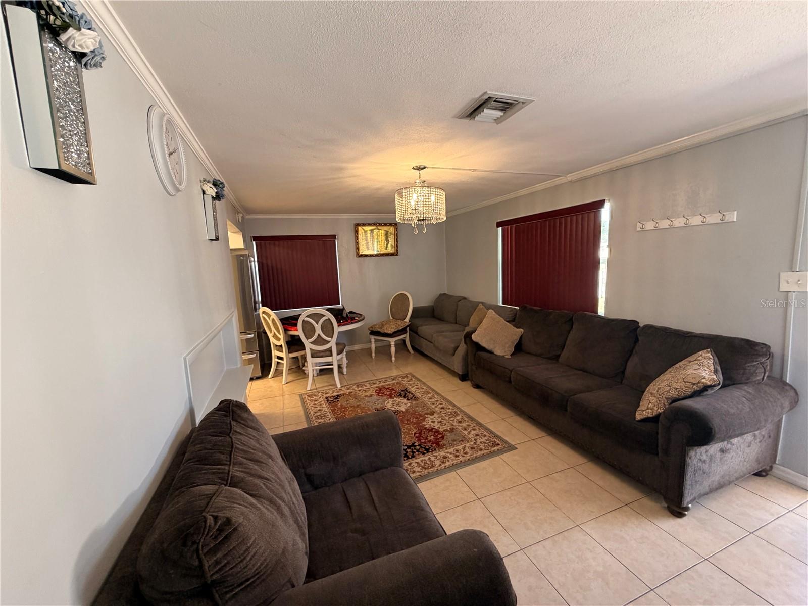 4413 CRESTWOOD DRIVE N, St Petersburg, FL 33714