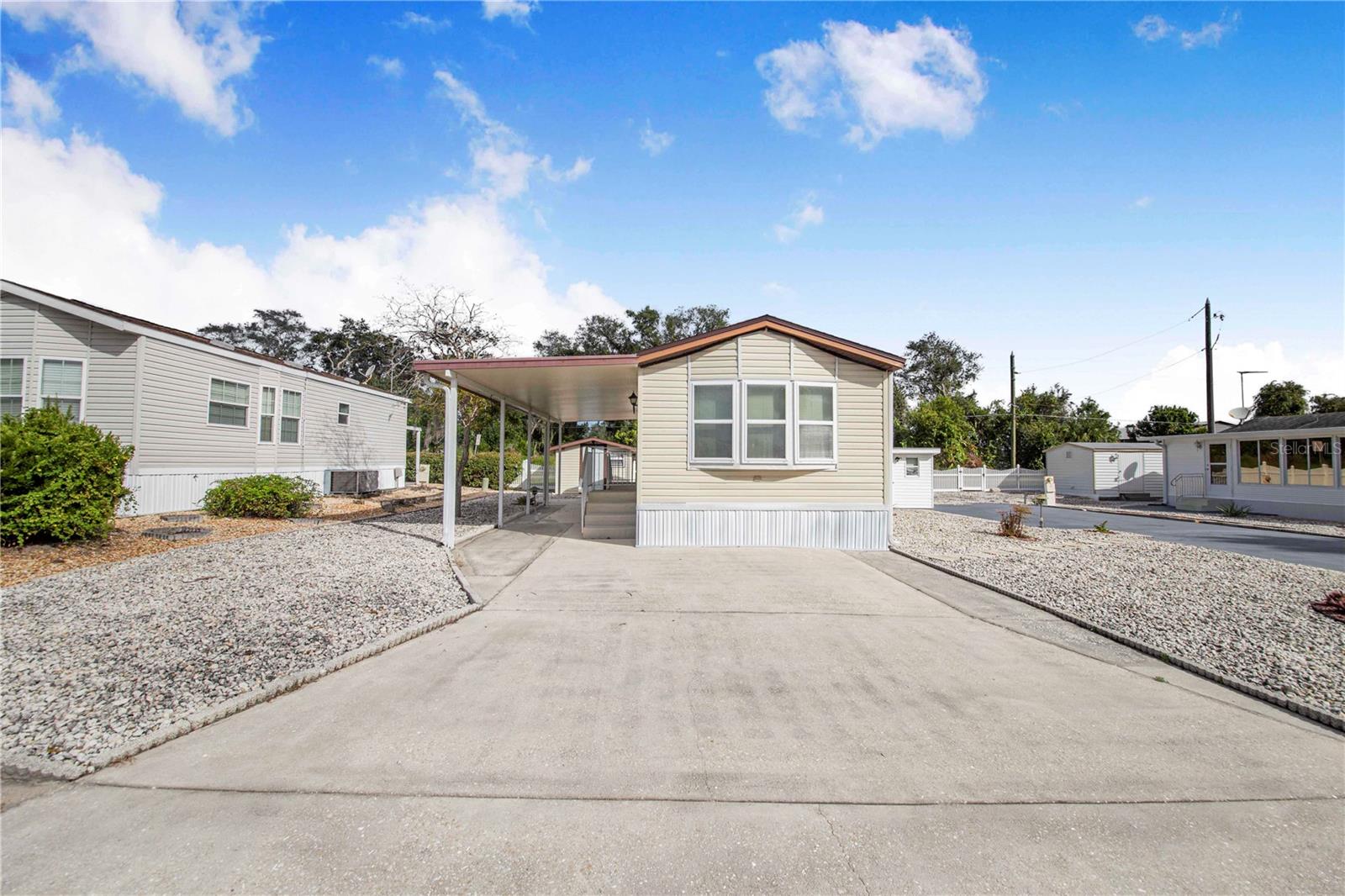 4 FAIRVIEW DRIVE N, Haines City, FL 33844