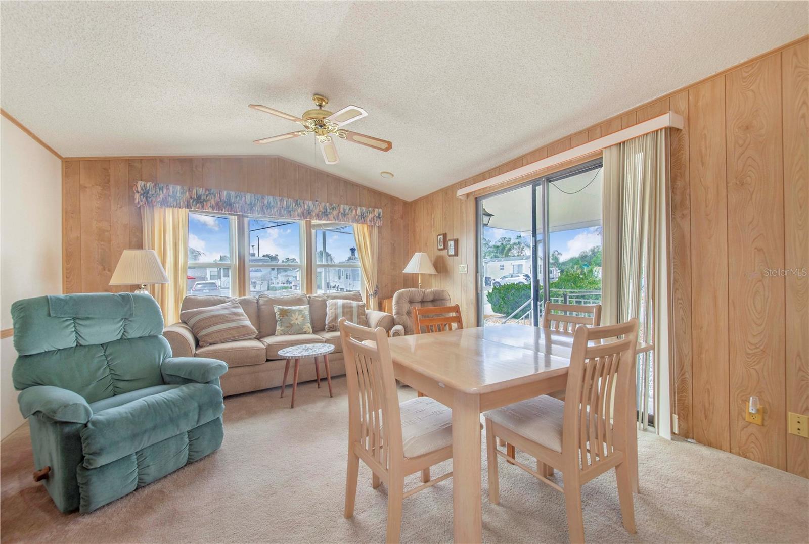 4 FAIRVIEW DRIVE N, Haines City, FL 33844