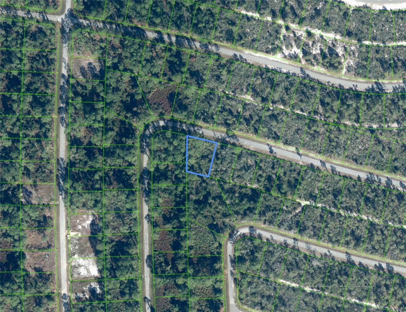 8127 CAMPO SANO STREET, Sebring, FL 33872 8127 CAMPO SANO STREET, Sebring, FL 33872