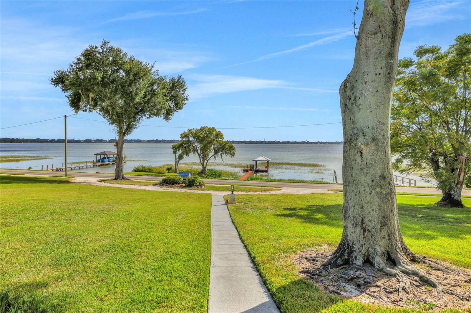 1614 LAKE ARIANA BOULEVARD, Auburndale, FL 33823 1614 LAKE ARIANA BOULEVARD, Auburndale, FL 33823