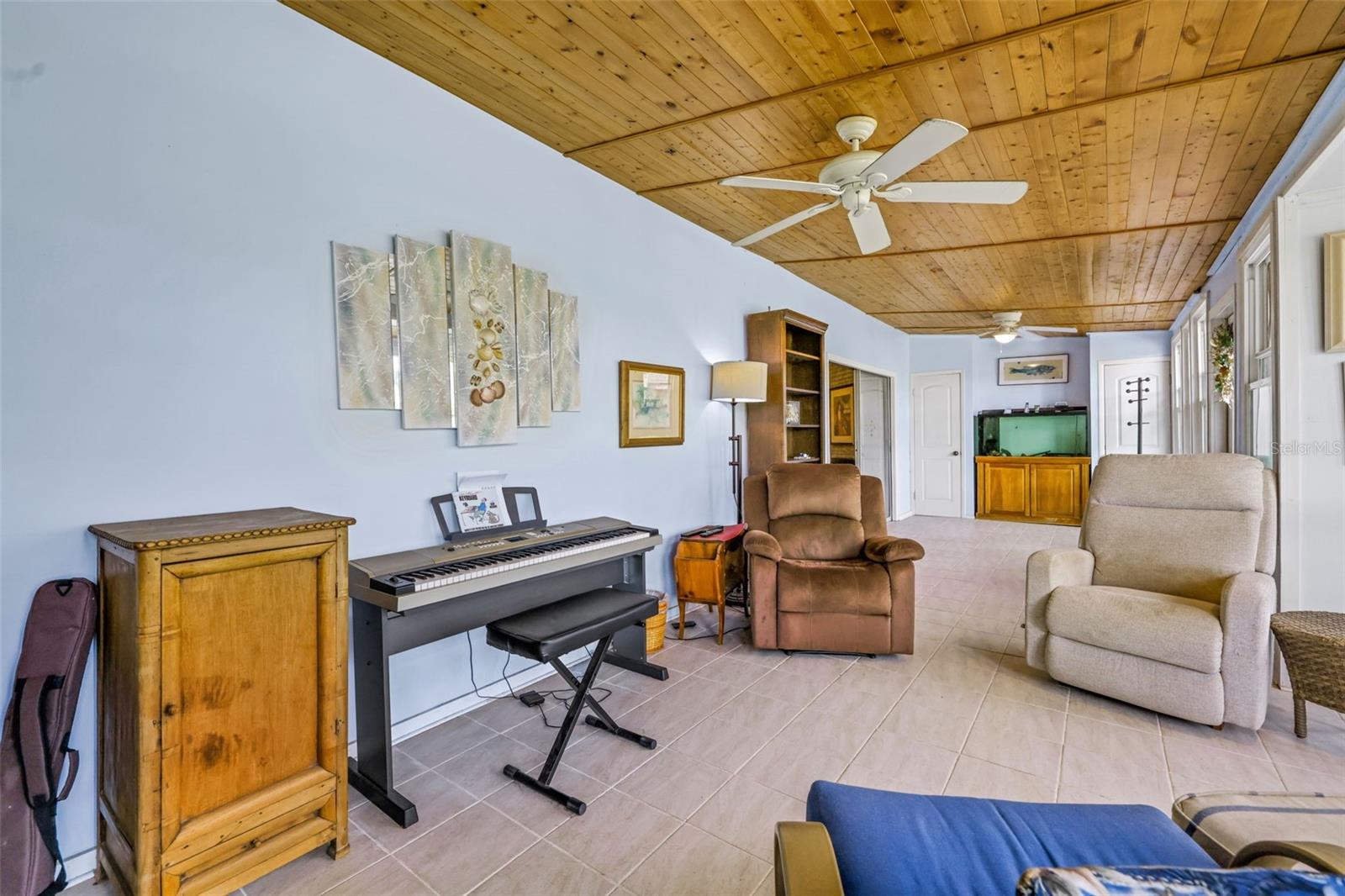 1614 LAKE ARIANA BOULEVARD, Auburndale, FL 33823