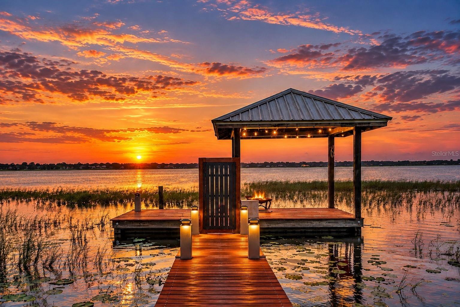 1614 LAKE ARIANA BOULEVARD, Auburndale, FL 33823