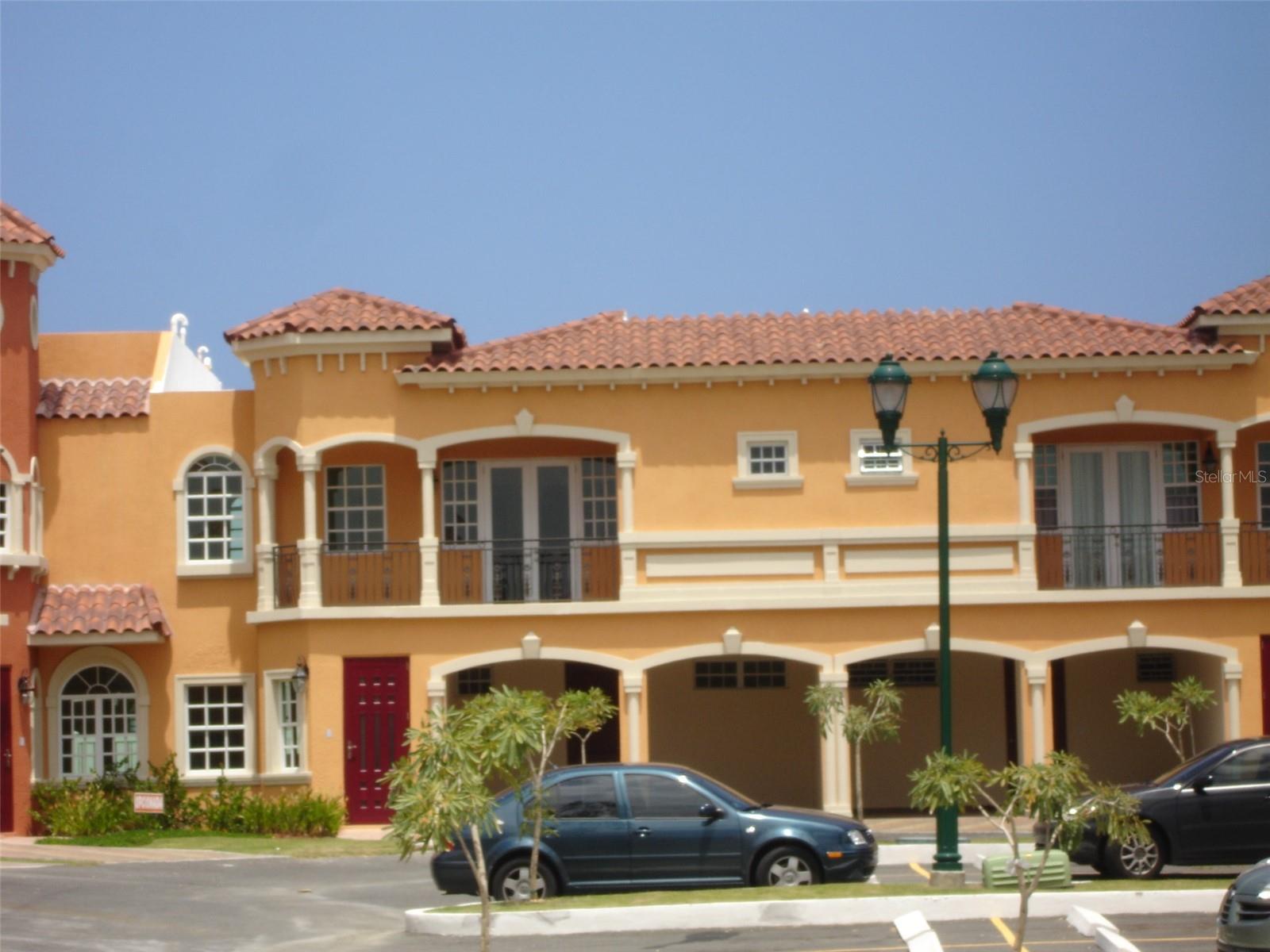 C-7 BRIGHTON COUNTRY CLUB 20 HIGUERO STREET, Dorado, PR 00646 C-7 BRIGHTON COUNTRY CLUB 20 HIGUERO STREET, Dorado, PR 00646