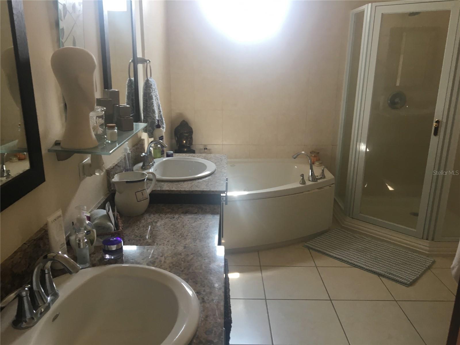 C-7 BRIGHTON COUNTRY CLUB 20 HIGUERO STREET, Dorado, PR 00646