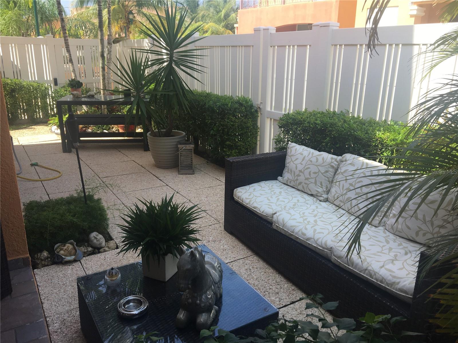 C-7 BRIGHTON COUNTRY CLUB 20 HIGUERO STREET, Dorado, PR 00646