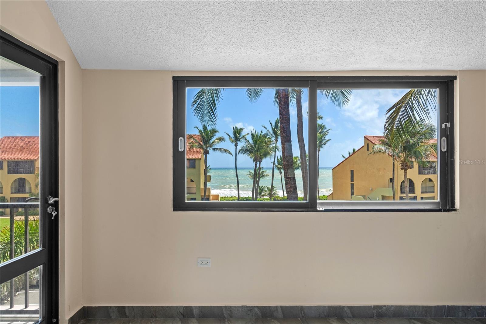 . BEACH VILLAGE, #128, Humacao, PR 00791
