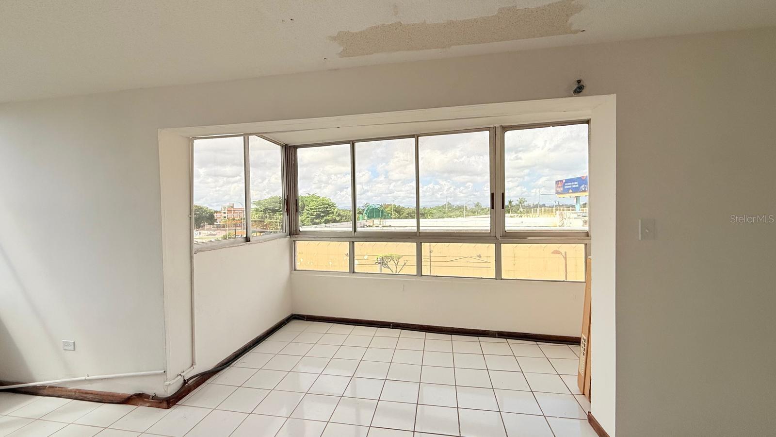 37 ISLA VERDE AVE., #203, Carolina, PR 00979