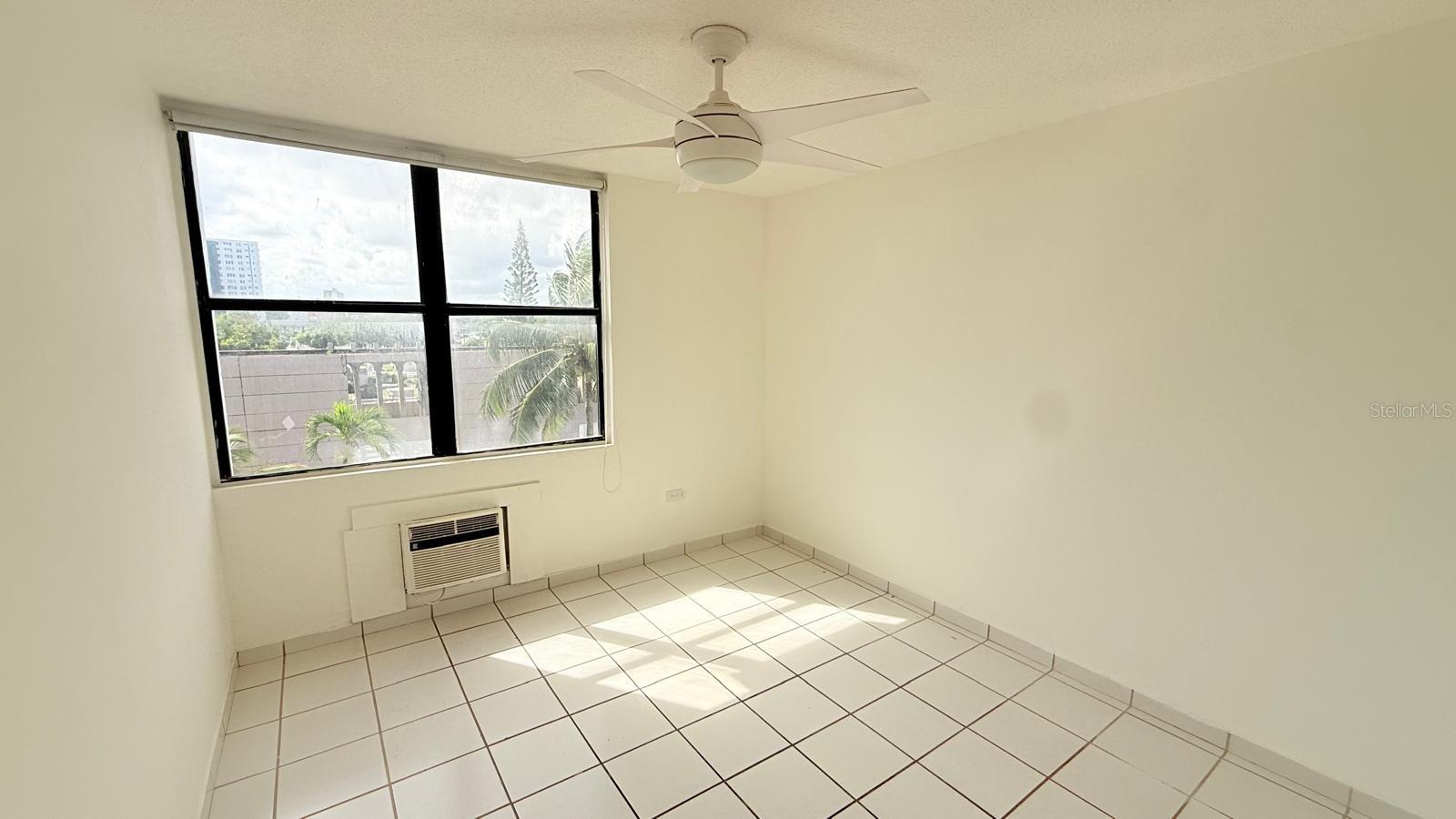 37 ISLA VERDE AVE., #203, Carolina, PR 00979