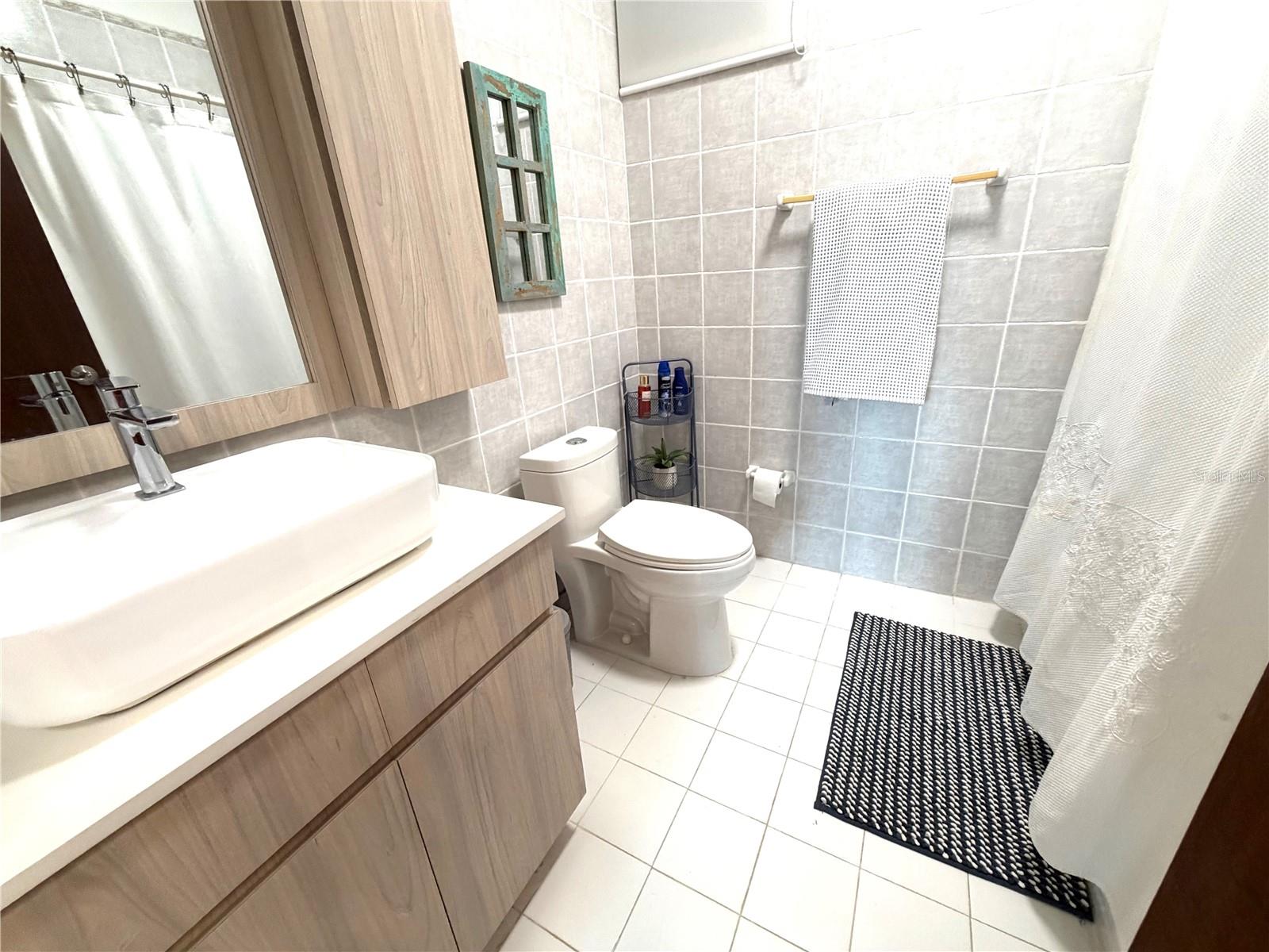 693 NORTH COAST VILLAGE, #236, Vega Alta, PR 00692