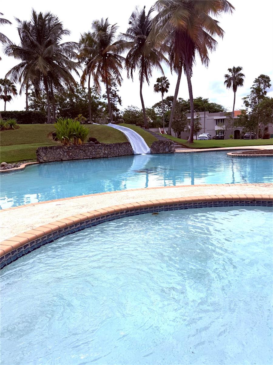 693 NORTH COAST VILLAGE, #236, Vega Alta, PR 00692