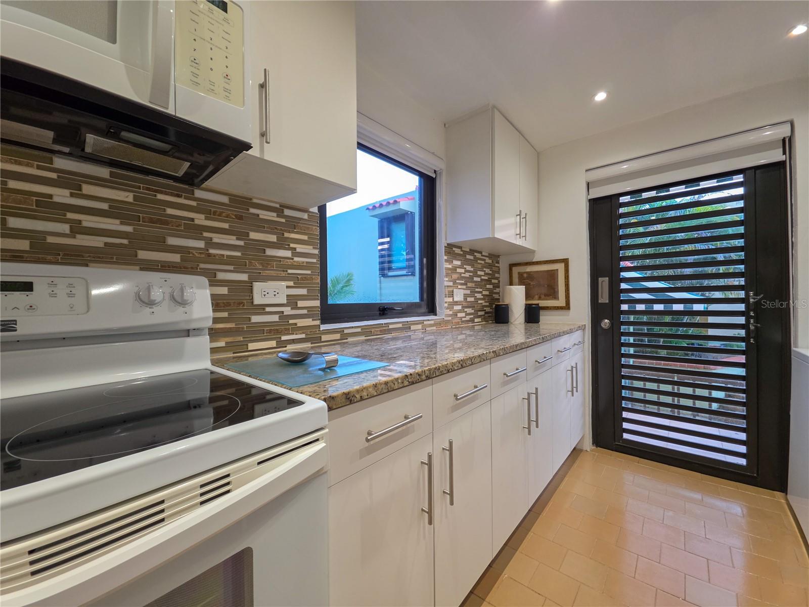 1 HARBOUR VIEW, #48, Humacao, PR 00791