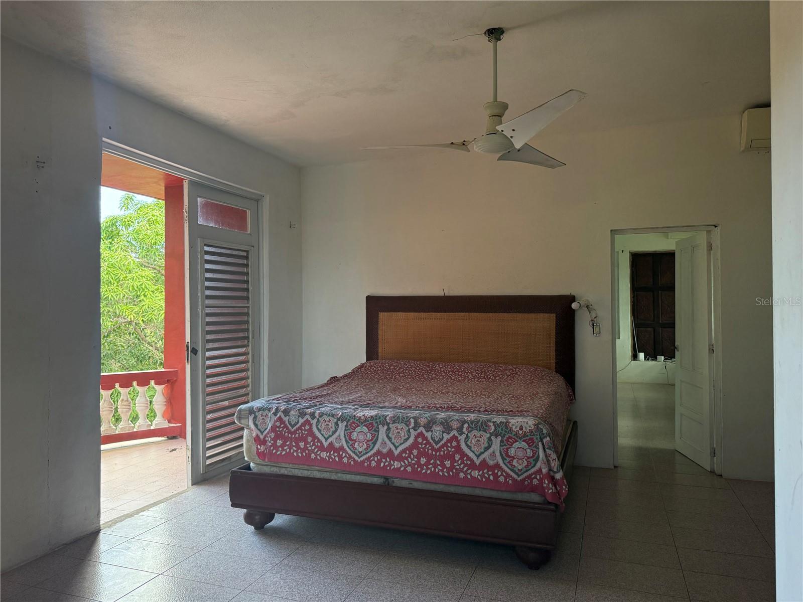 2nd Bedroom/ Private Balcony
