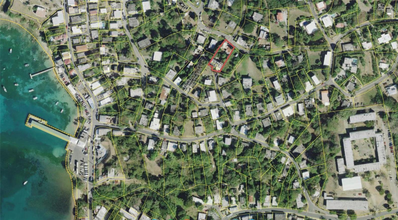 524 COMM SANTA MARIA, Vieques, PR 00765 524 COMM SANTA MARIA, Vieques, PR 00765