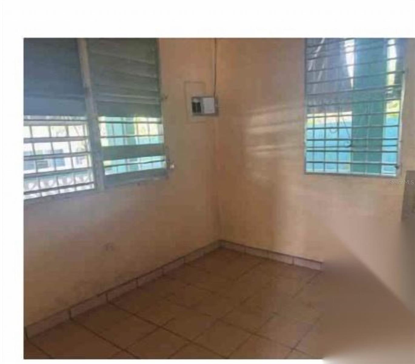 3 RAFAEL LASA, Aguas Buenas, PR 00703