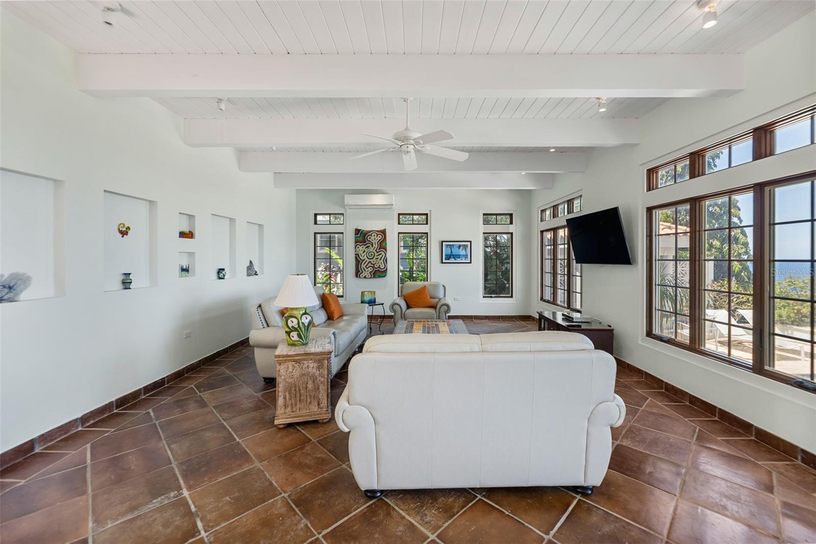 1 COLINA LINDA- "TRANQUILO", Rincon, PR 00677