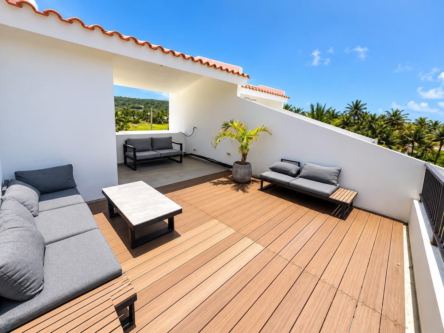 15 MARBELA CASA DE PLAYA, #A15, Isabela, PR 00662