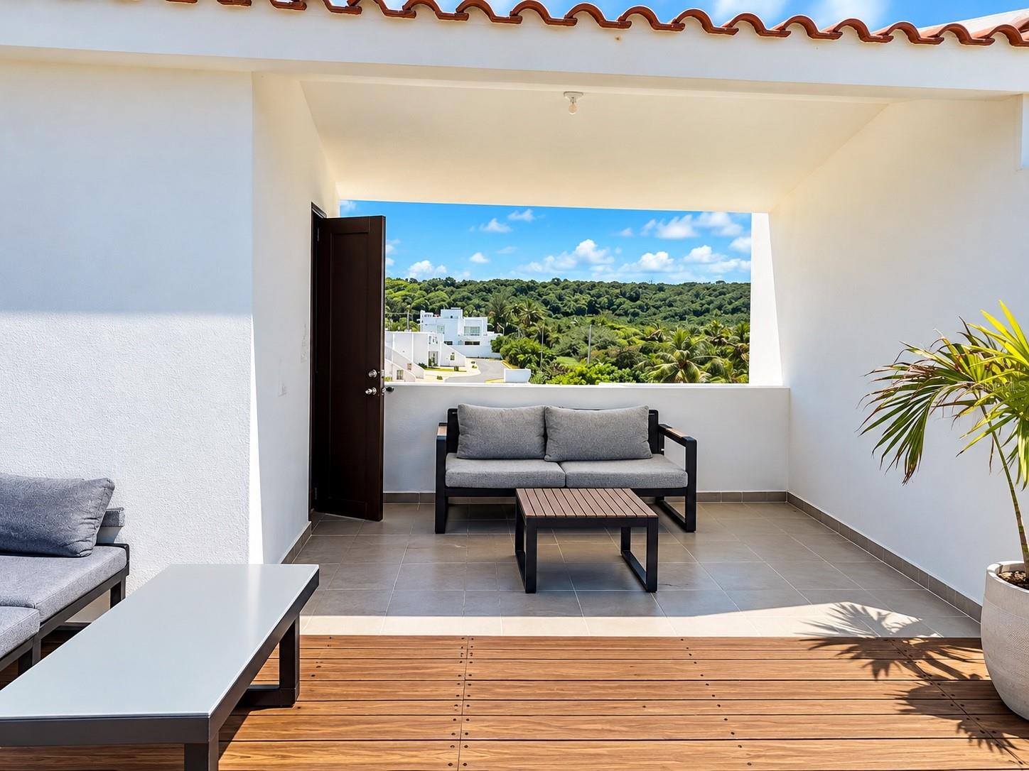 15 MARBELA CASA DE PLAYA, #A15, Isabela, PR 00662