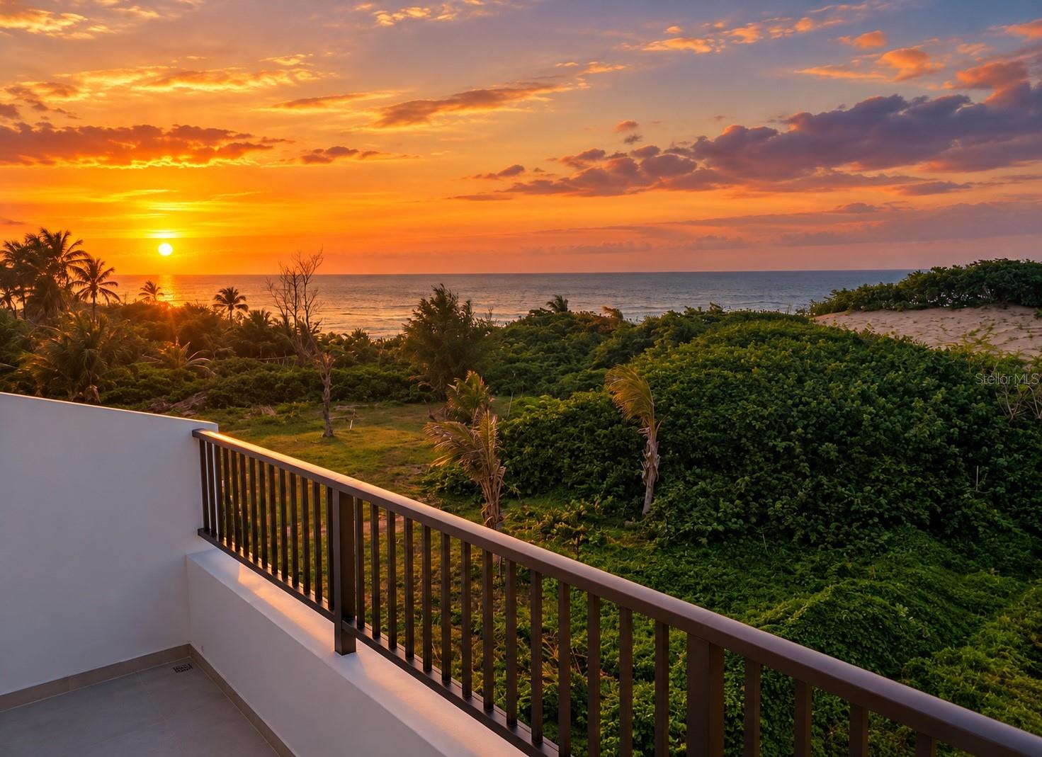 15 MARBELA CASA DE PLAYA, #A15, Isabela, PR 00662