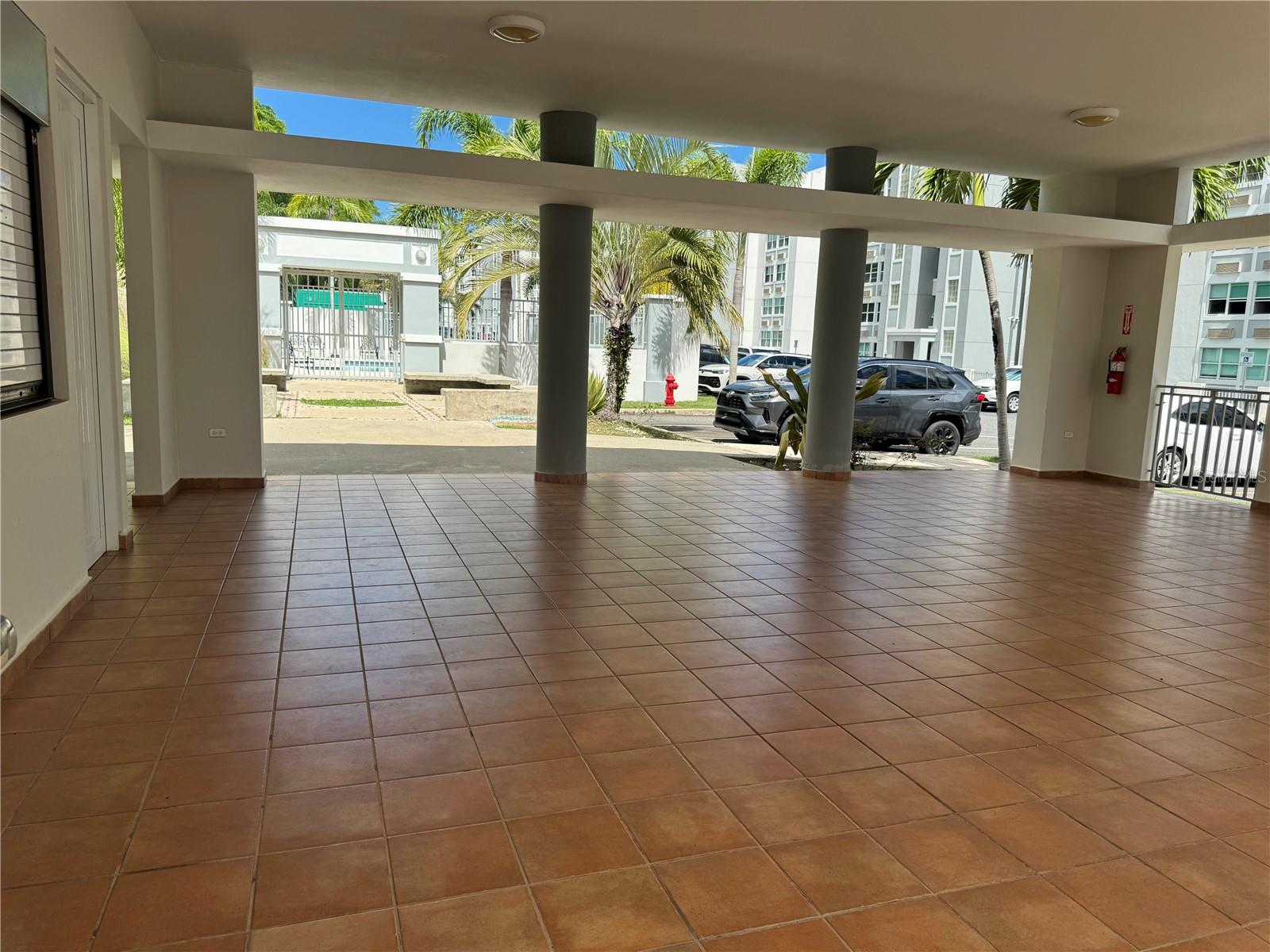 1512 Cond. Buena Vista 450 CARR#844, #1512, San Juan, PR 00926