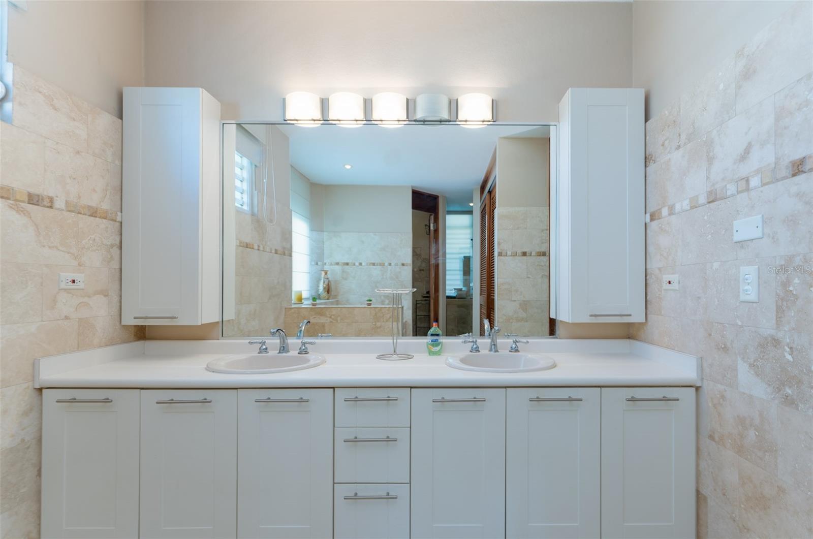797 MAR DE CASPIO, Dorado, PR 00646