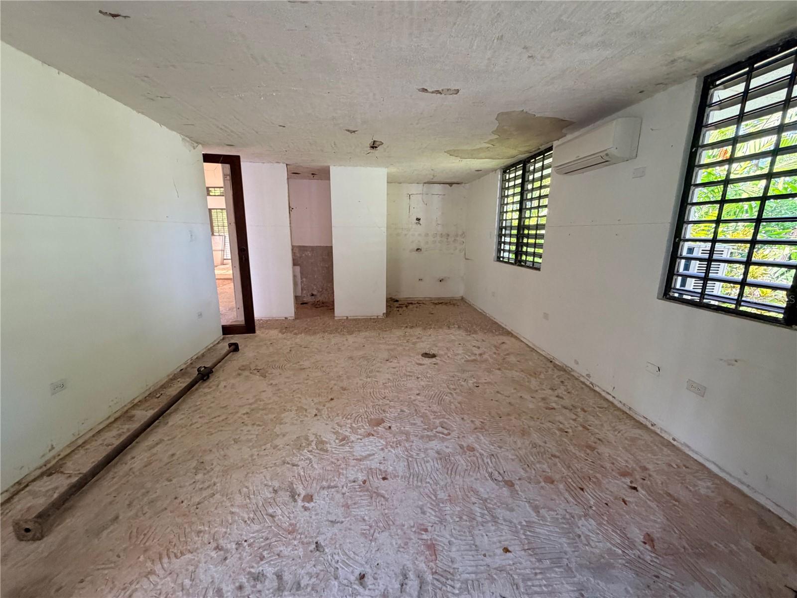 Sauco SANTA MARÍA, #1916, San Juan, PR 00921