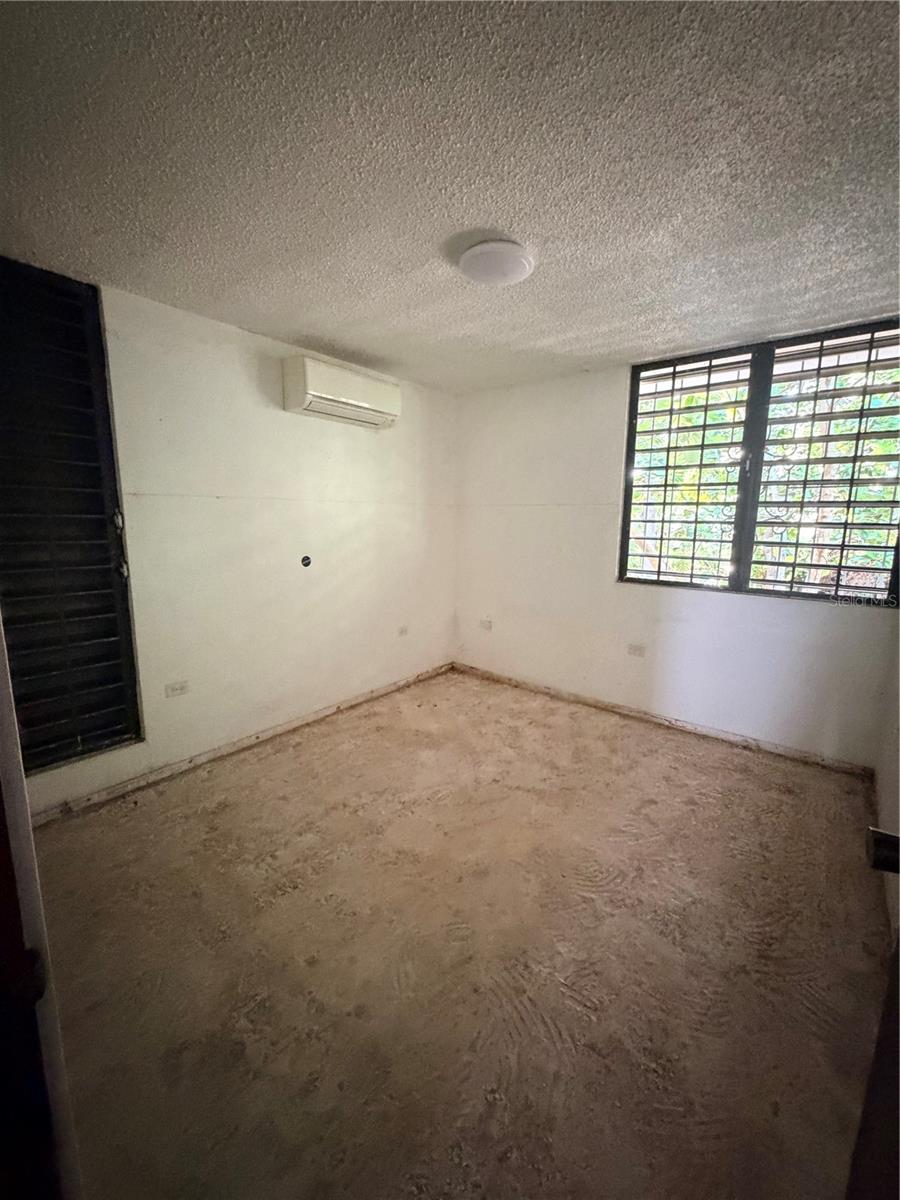 Sauco SANTA MARÍA, #1916, San Juan, PR 00921