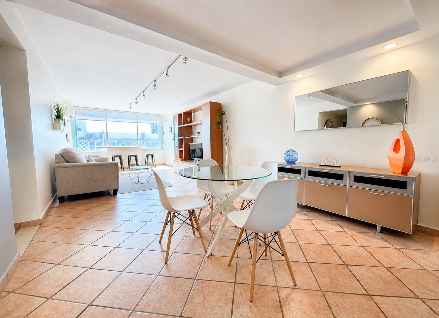 14 MARSEILLES, #12 D, San Juan, PR 00907