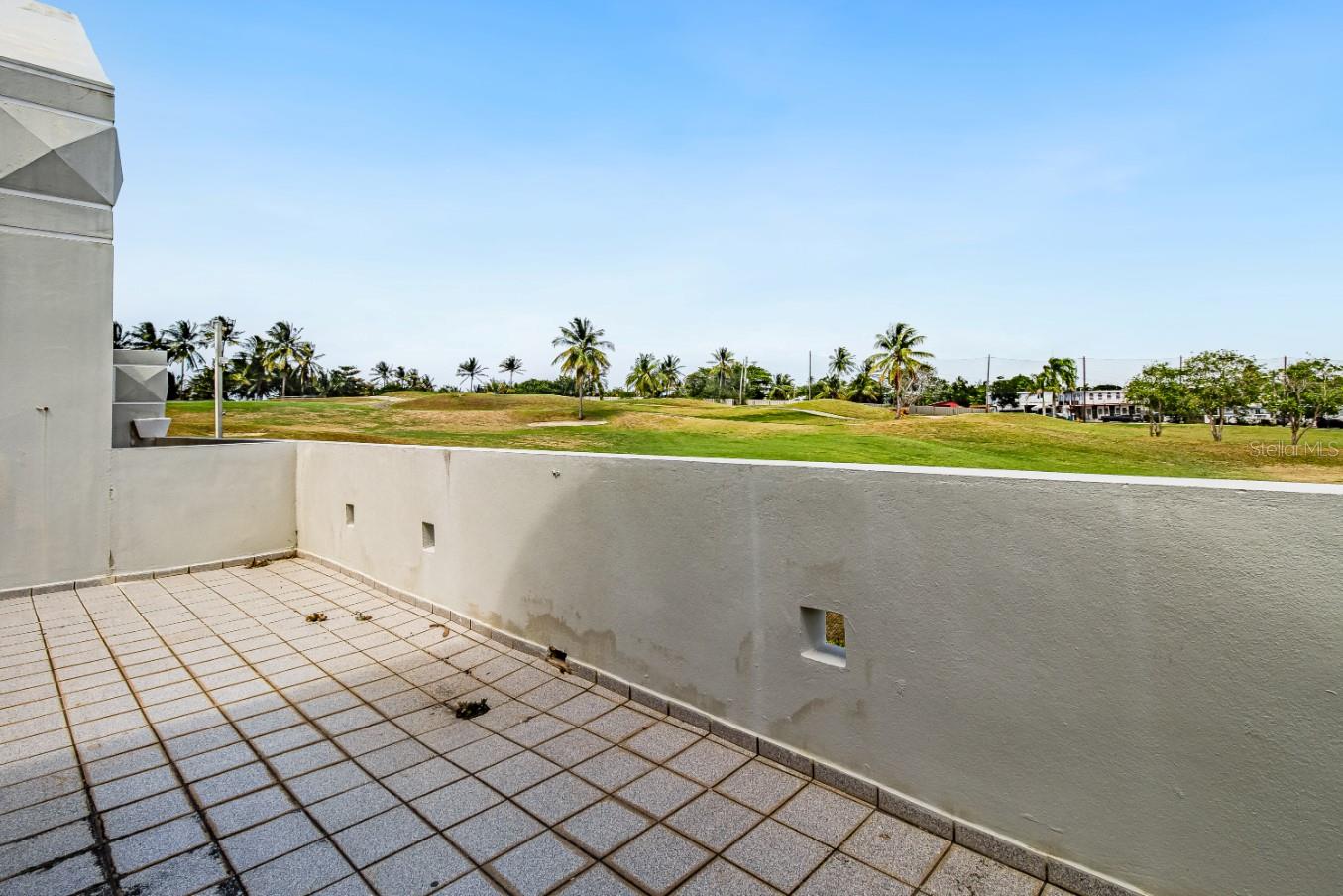 N St. COND. COSTA DORADA I, #L20, Dorado, PR 00646