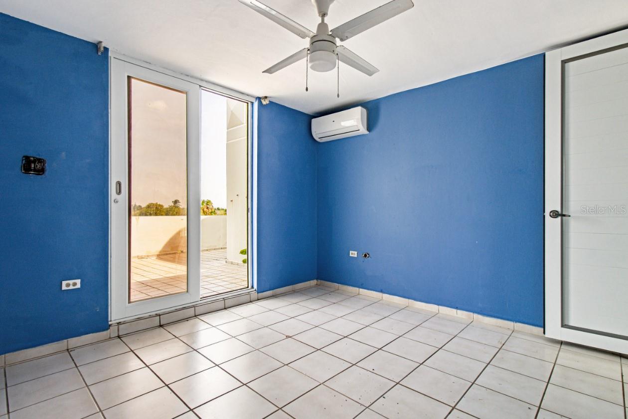 N St. COND. COSTA DORADA I, #L20, Dorado, PR 00646