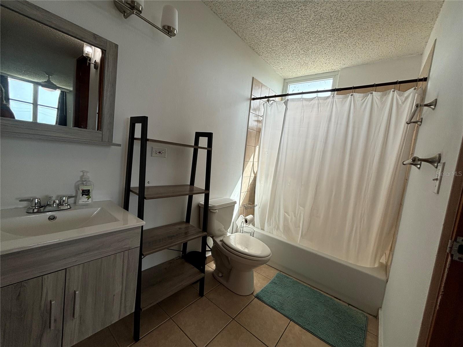 301-C CALLE FRANCISCO CAMACHO, #301, Isabela, PR 00662