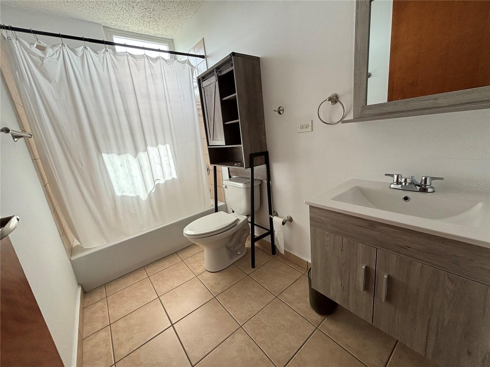 301-C CALLE FRANCISCO CAMACHO, #301, Isabela, PR 00662